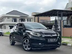 HRV 1.8 Prestige AT 2016 Hitam Metalik