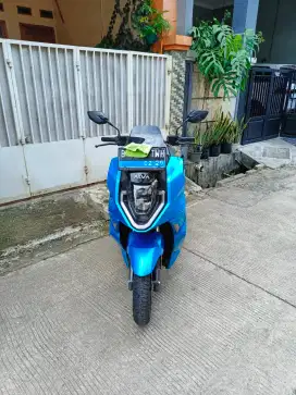 Dijual motor listrik Alva one tahun 2023