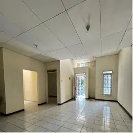 DIJUAL RUMAH DI LEMBAH HIJAU LIPPO CIKARANG SIAP HUNI