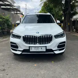 BMW X5 2022 Bensin 3 baris