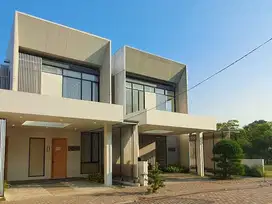 Paradiso golf villa , rumah mewah view lapang golf