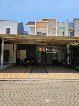 Dijual Rumah Depan Taman di Cluster Metland Jakarta Timur
