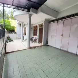Jual Rumah Utan kayu lokasi strategis jakarta timur