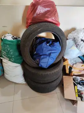 Ban Bekas Yaris Bridgestone Techno Sports