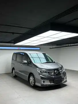 (LOW KM) SERENA 2.0 HWS AUTECH 2015 ABU ABU