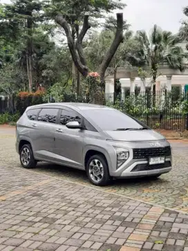 SERVIS RECORD!!! Hyundai Stargazer 1.5 Prime AT 2023 - Abu-abu