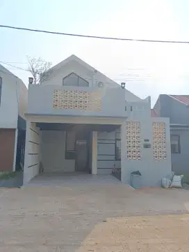 Hunian 1 setengah lantai harga selantai di kota depok