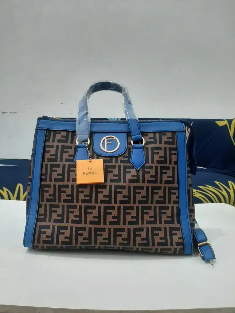 Tas merk FENDI baru