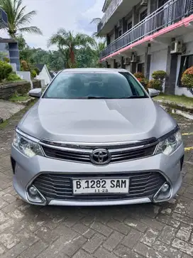 Camry 2,5 V Bensin 2015 Silver Mulus Dijual Cepat