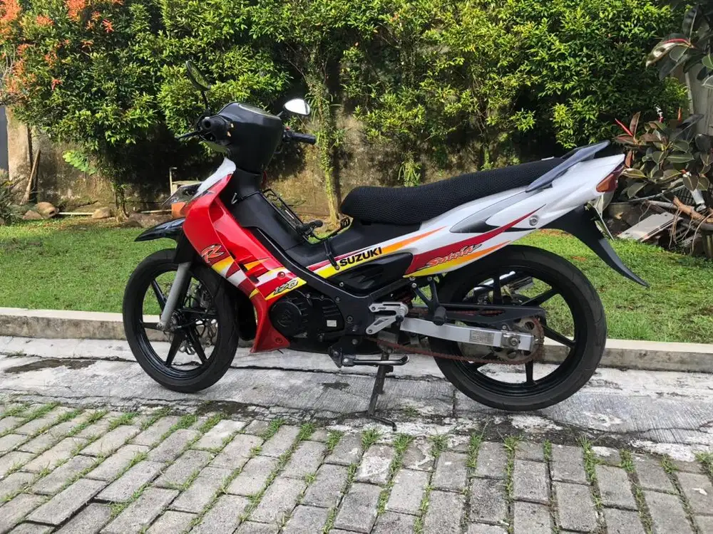 suzuki Satria hiu satria LSCM 2004 merah putih