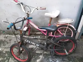 borong aja 2 sepeda anak ukuran 16, merk united & centrum