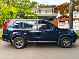Nissan X-Trail 2010 Bensin
