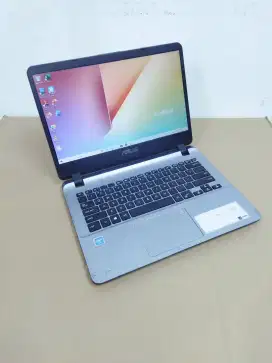 LAPTOP ASUS VIVOBOOK 14 SSD 256 BUAT SEKOLAH KULIAH KERJA