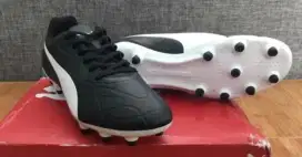 Jual cepat sepatu bola