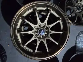Velg R18 pcd 5x114/100