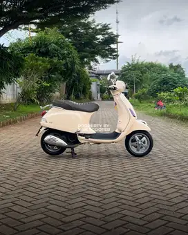 VESPA LX 2V 150 INJECTION 2011
