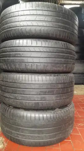 Ban copotan S.claas pirreli pzero M0 RFT 245/45 R20 275/40 R20..4pcs