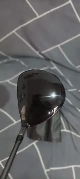 stik golf driver mulus murah jual bu