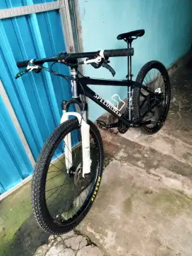 sepeda mtb specialized uk 26 alloy