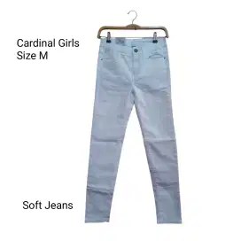 Celana cardinal ori
