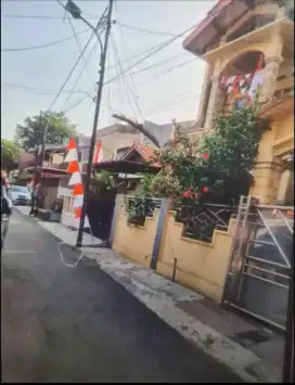 RumaH keren bebas banjir di Pondok Kelapa, duren sawit