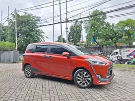 [OLX Mobbi] Toyota Sienta Orange 1.5 Q Bensin-AT 2016 KYK
