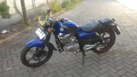 Motor Suzuki Custom