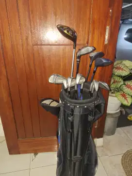 Jual satu set stick golf and bag Callaway