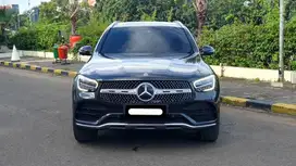 mercedes benz mercy glc200 glc 200 amg line 2020 hitam