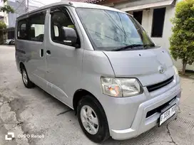 granmax minibus 1.5 AC PS