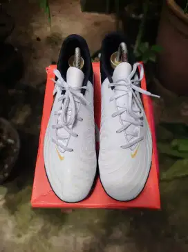 NIKE PHANTOM GX II CLUB TF