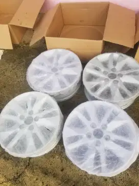 Velg innova reborn R16