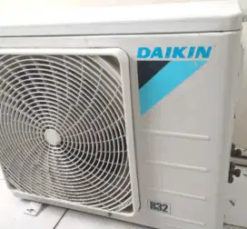 Tukar tambah outdor daikin