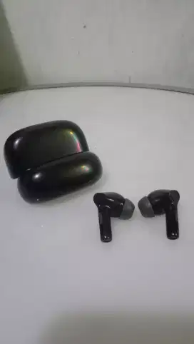 Headset Bluetooth ROBOT Airbuds T30 hitam