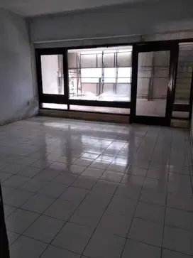Dijual Ruko 2 lantai  Pusat kota Langka JL. KEDUNGDORO