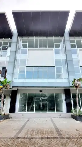 Ruko yg sangat modern selangkah ke MRT