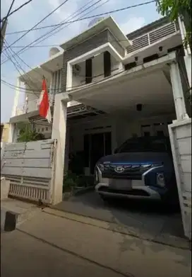 Rumah Cantik Luas Tanah 120 di Harapan Baru Regency - KRL Cakung