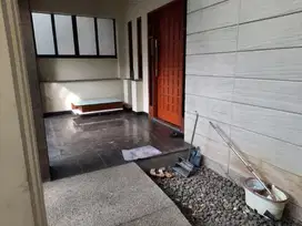 Rumah Asri mewah dalam perumahan  Sukajadi Bandung
