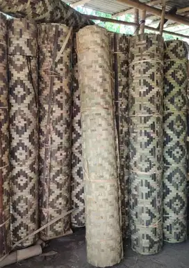 Bilik motif corak bambu
