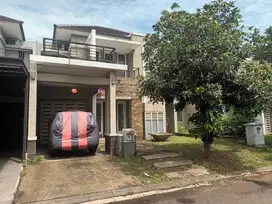 Rumah di alam sutera cluster Onyx