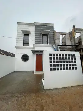 Rumah 2 lantai murah meriah didepok.ede