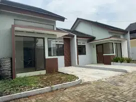 DIJUAL RUMAH DI CARINGIN, DEPOK – AKSES MUDAH KE TOL!