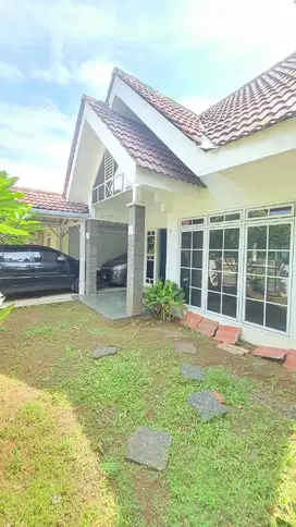 di jual rumah cantik griya lokas bsd