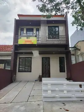 dijual cepat rumah dua lantai siap huni di sentul city