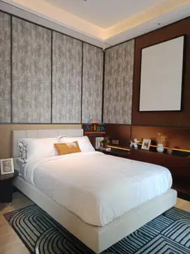 Rumah Sultan 3 Lantai Cluster Heron - Summarecon Serpong