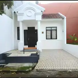 Dijual Rumah Mungil Siap Renovasi Murah Hoek Jl Elang Bintaro Jaya 9