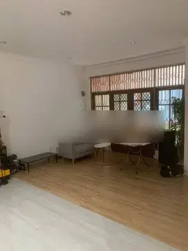 Dijual Murah Rumah di Muara Karang 2 Lantai