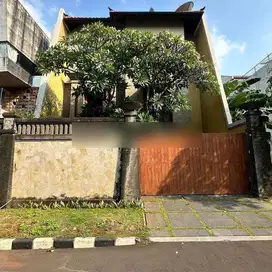 Permata Buana - Resort Style,Luas 250M2  Bagus masih nego