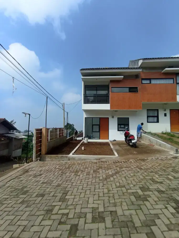 Rumah Setiabudi edisi tahun baru dekat kampus UPI