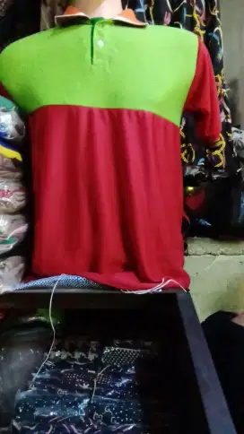 Grosir kaos kerah kombinasi